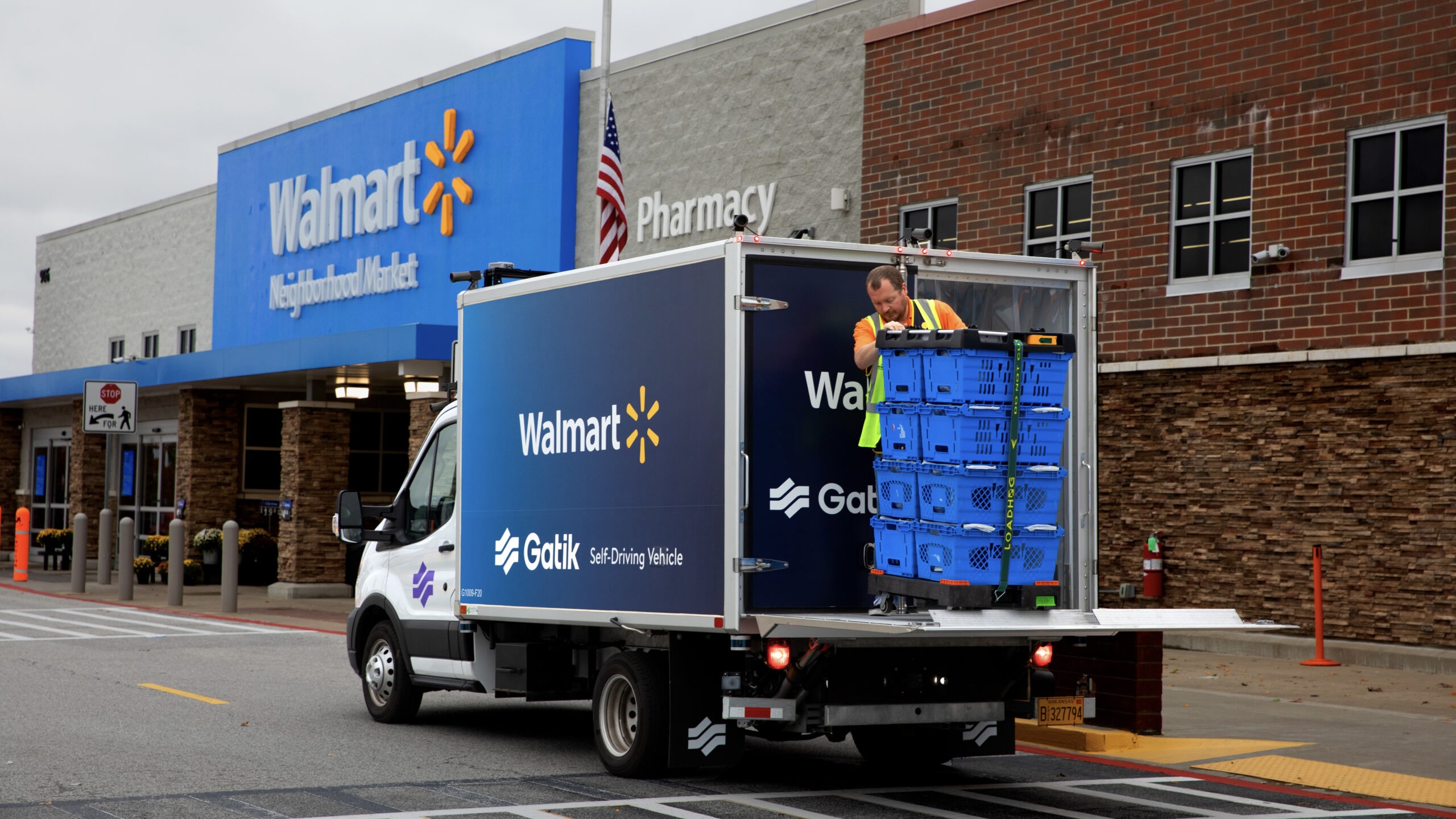 Gatik and Walmart Partner to Enable AV Legislation in Kansas